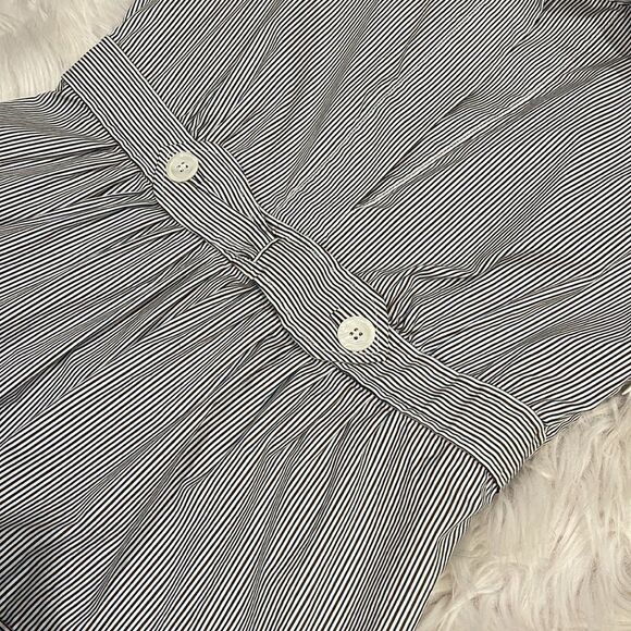 𝅺BCBGMAXAZRIA Striped Peplum Split Neck Top Sz S - Picture 4 of 15